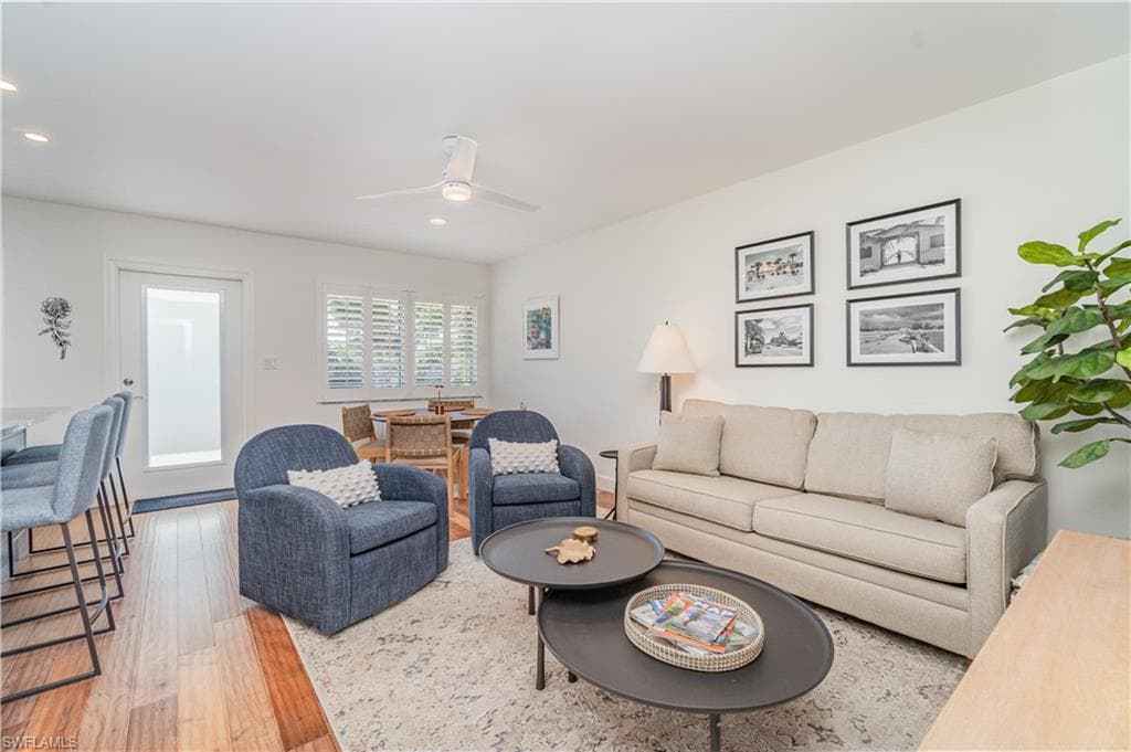 473 12th AVE S B11 NAPLES, FL 34102