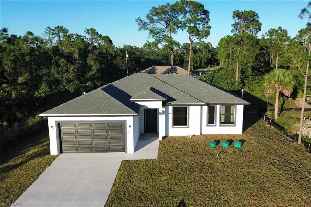 411 Eisenhower BLVD LEHIGH ACRES, FL 33974