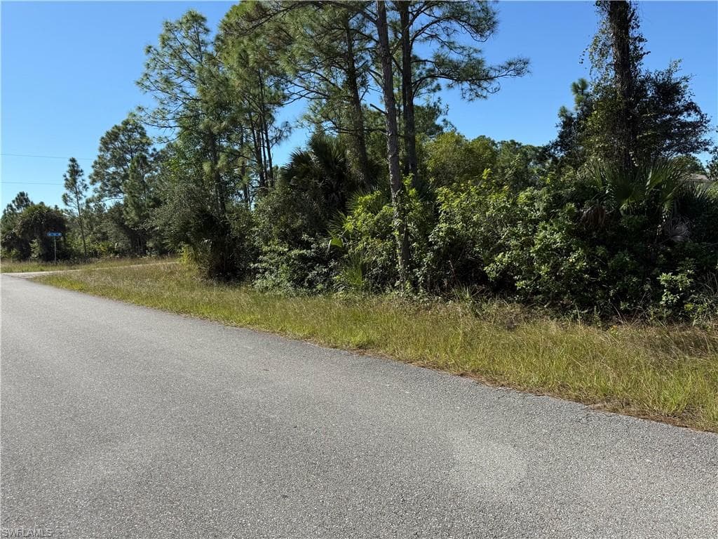 3300 41st ST W LEHIGH ACRES, FL 33971