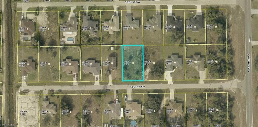 2508 51st ST SW LEHIGH ACRES, FL 33976
