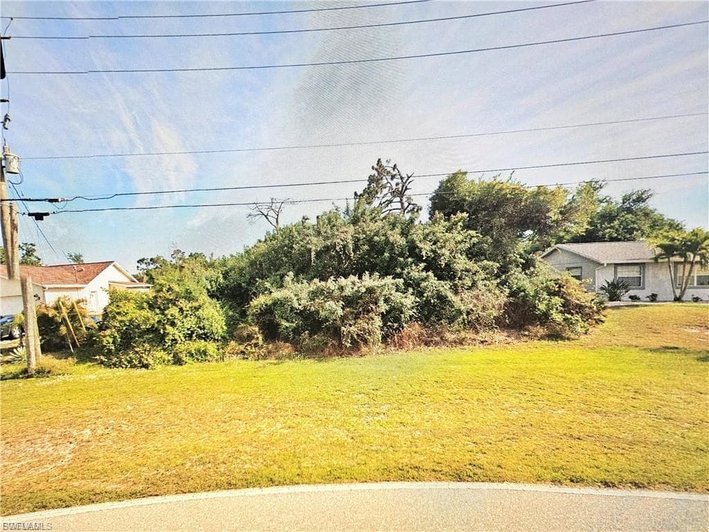 11481 Gulfstream BLVD PORT CHARLOTTE, FL 33981