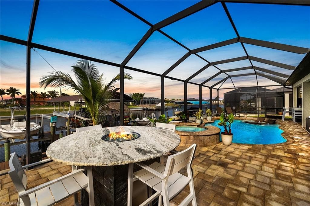 302 NW 32nd PL CAPE CORAL, FL 33993