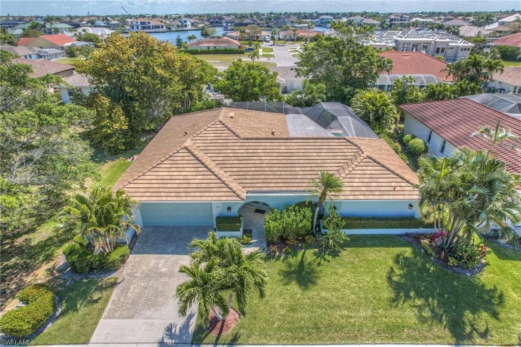 191 Beachcomber ST MARCO ISLAND, FL 34145