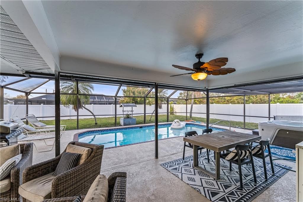 1433 SE 19th TER CAPE CORAL, FL 33990