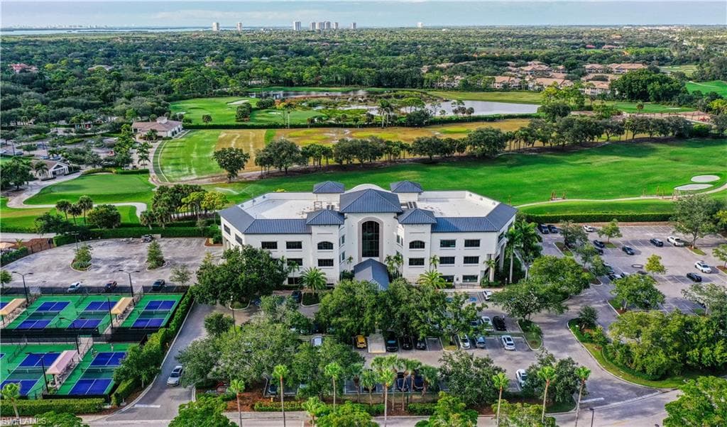 26800 Tamiami TRL BONITA SPRINGS, FL 34134