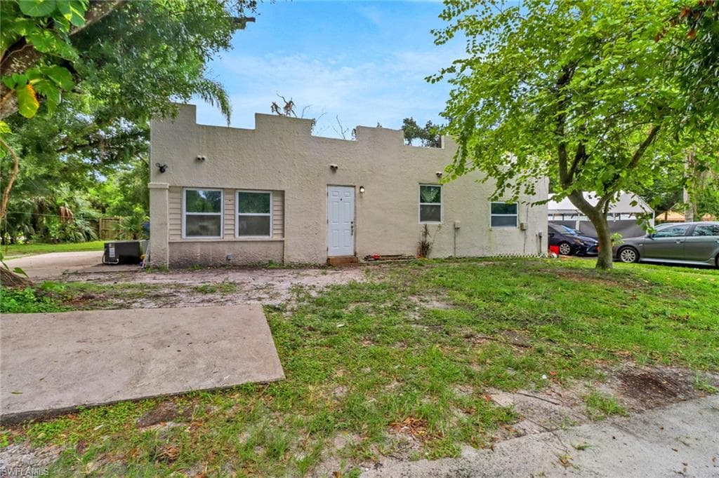 4180 Sabal LN 2 FORT MYERS, FL 33905