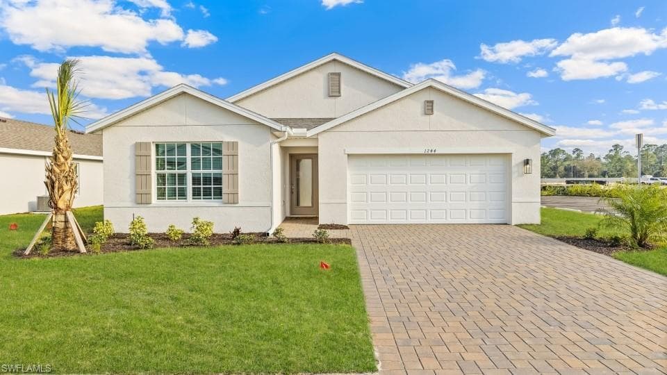 2521 28TH TER CAPE CORAL, FL 33993