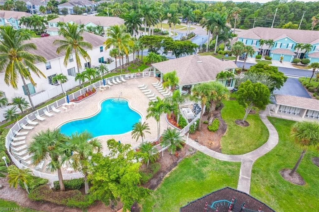3635 Pine Oak CIR 102 FORT MYERS, FL 33916