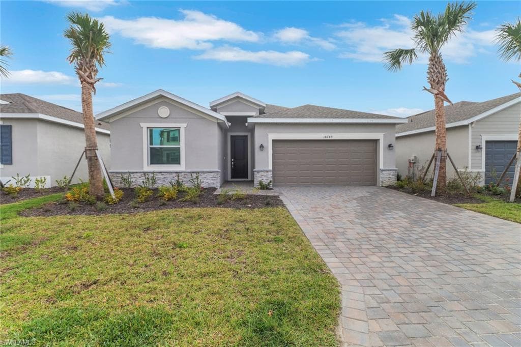 18789 Marlin Kite LN NORTH FORT MYERS, FL 33917