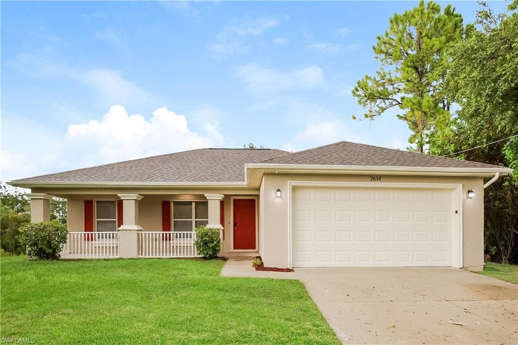 2614 43rd ST W LEHIGH ACRES, FL 33971