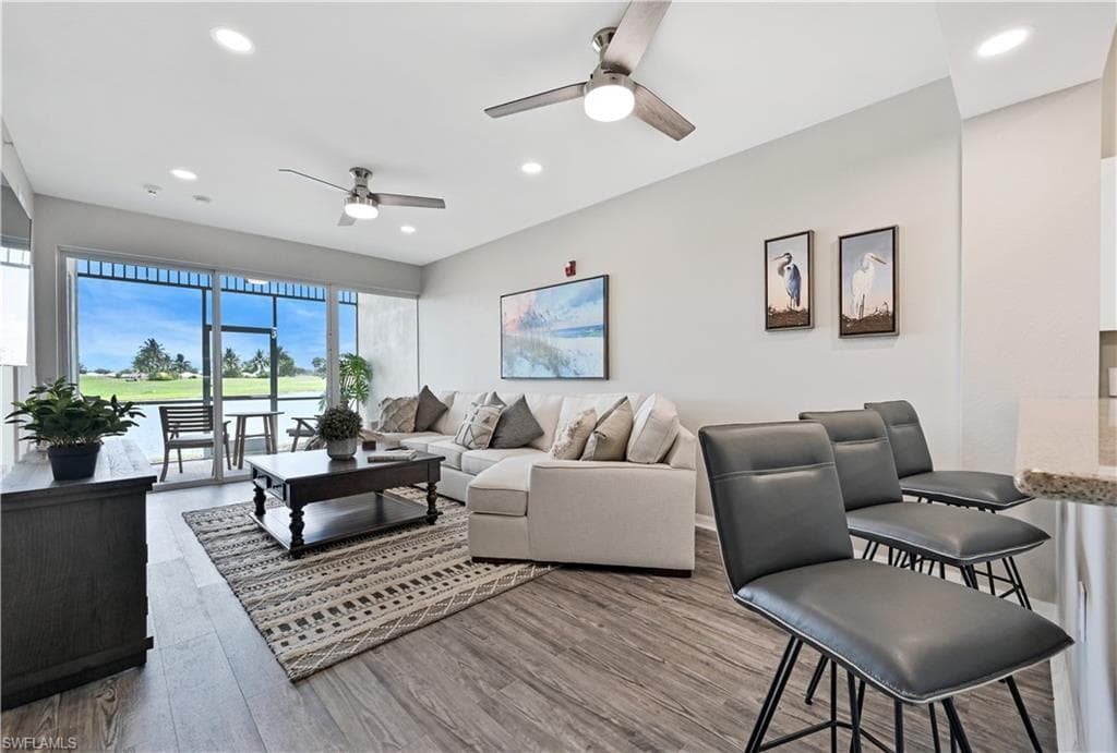 7915 Mahogany Run LN 1115 NAPLES, FL 34113