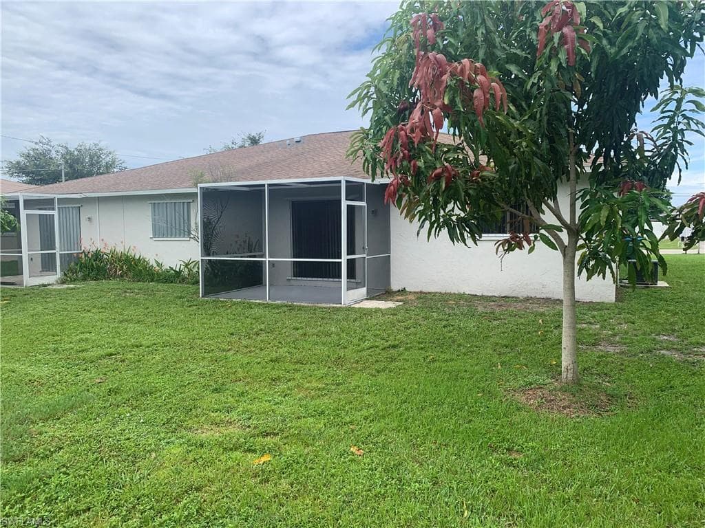 4520 SW 7th PL CAPE CORAL, FL 33914