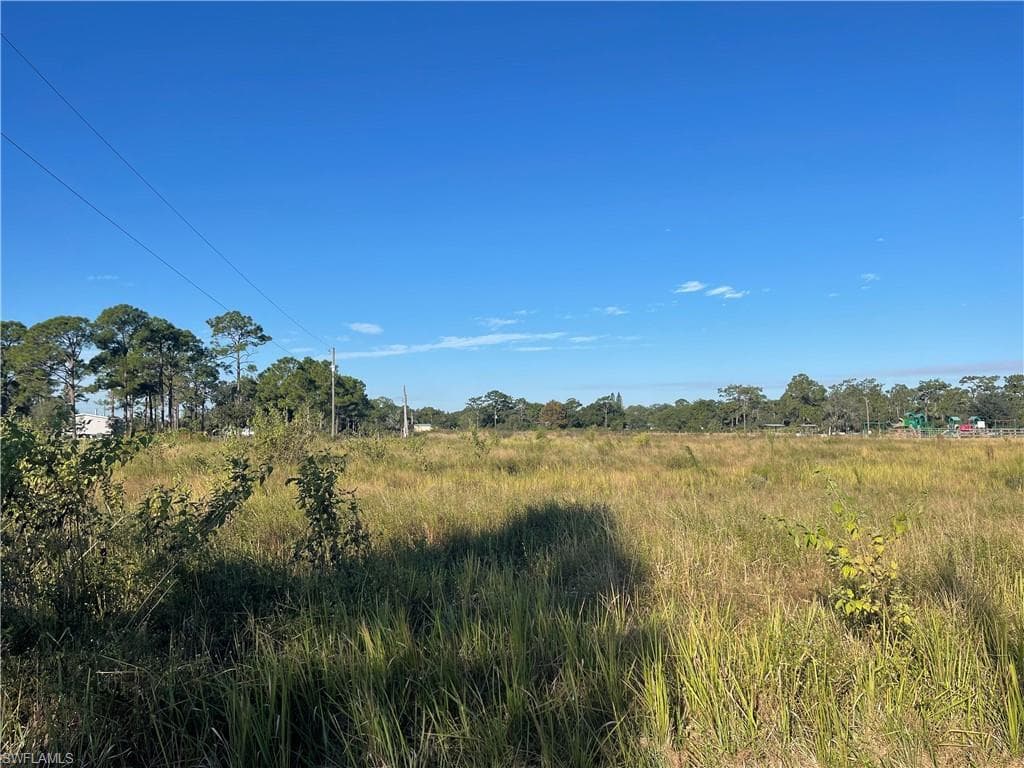 1083 Rainbow BLVD N LABELLE, FL 33935