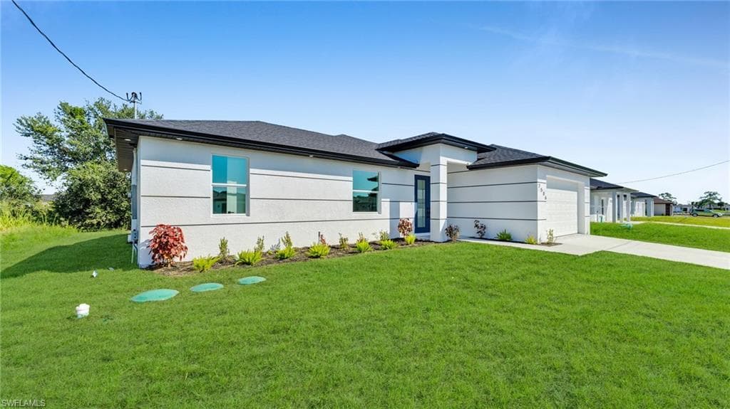 2506 30th ST SW LEHIGH ACRES, FL 33976