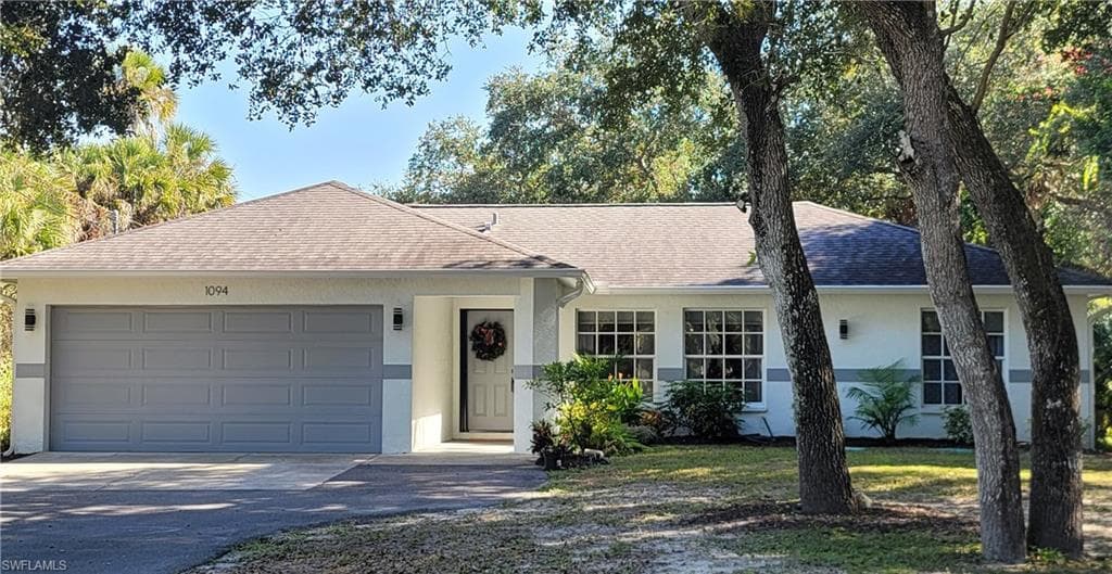 1094 13th ST SW NAPLES, FL 34117