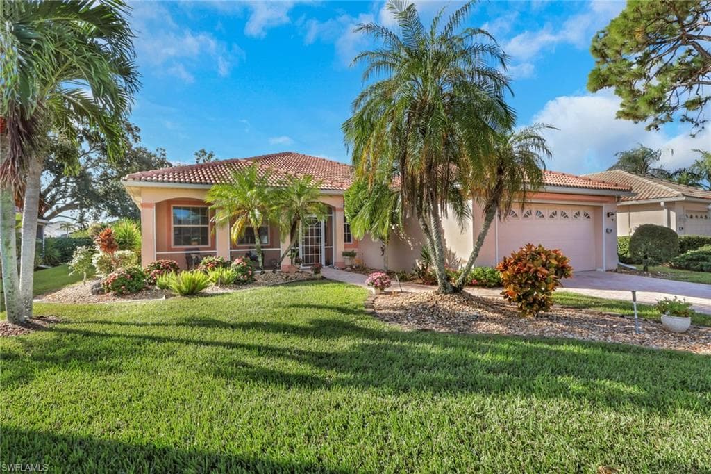 2100 Rio Nuevo DR NORTH FORT MYERS, FL 33917