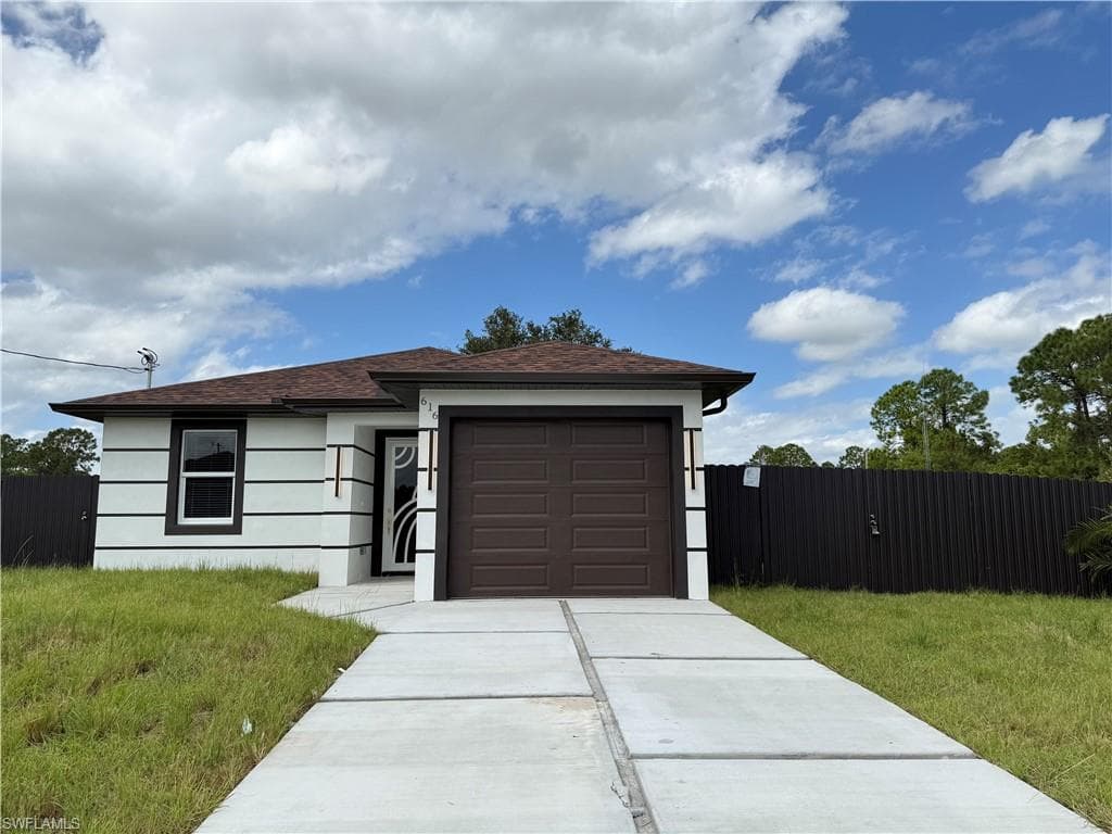 616 Parker AVE S LEHIGH ACRES, FL 33974
