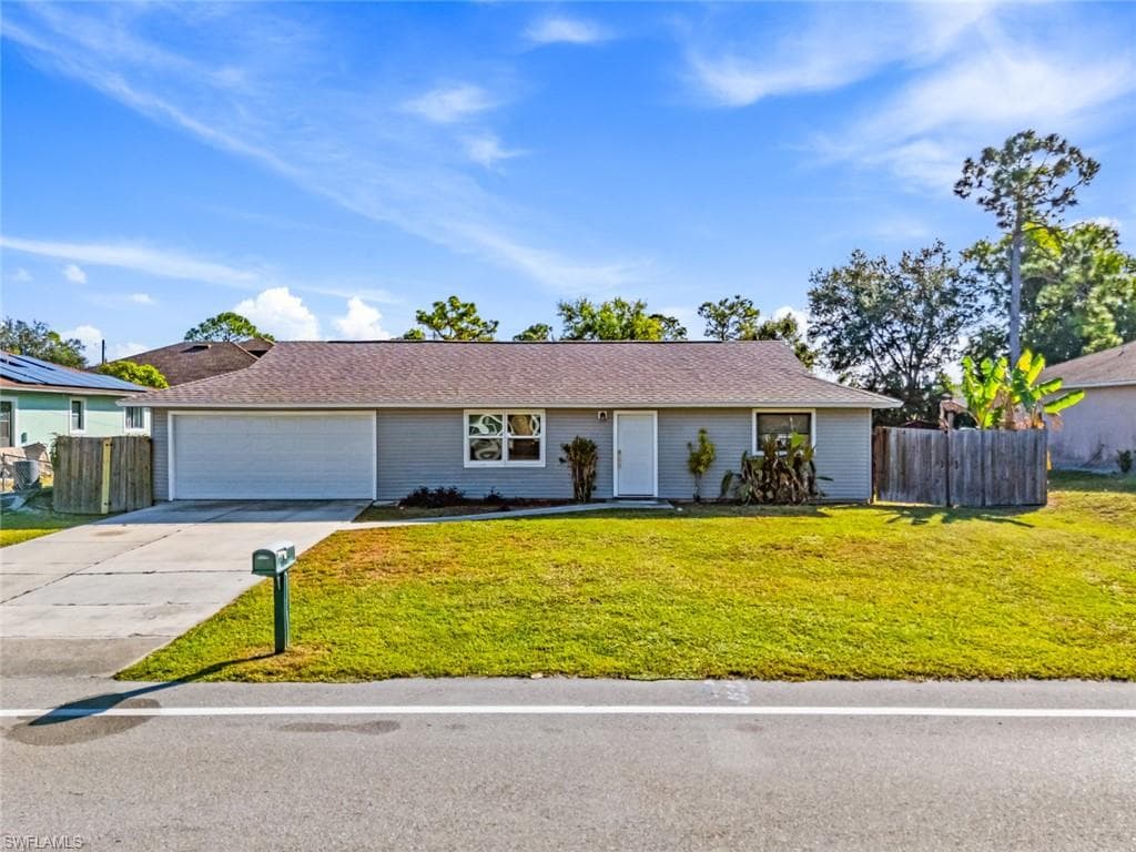 18417 Lee RD FORT MYERS, FL 33967