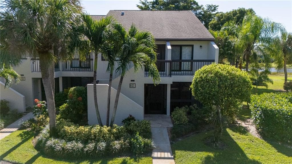 1802 Kings Lake BLVD 105 NAPLES, FL 34112