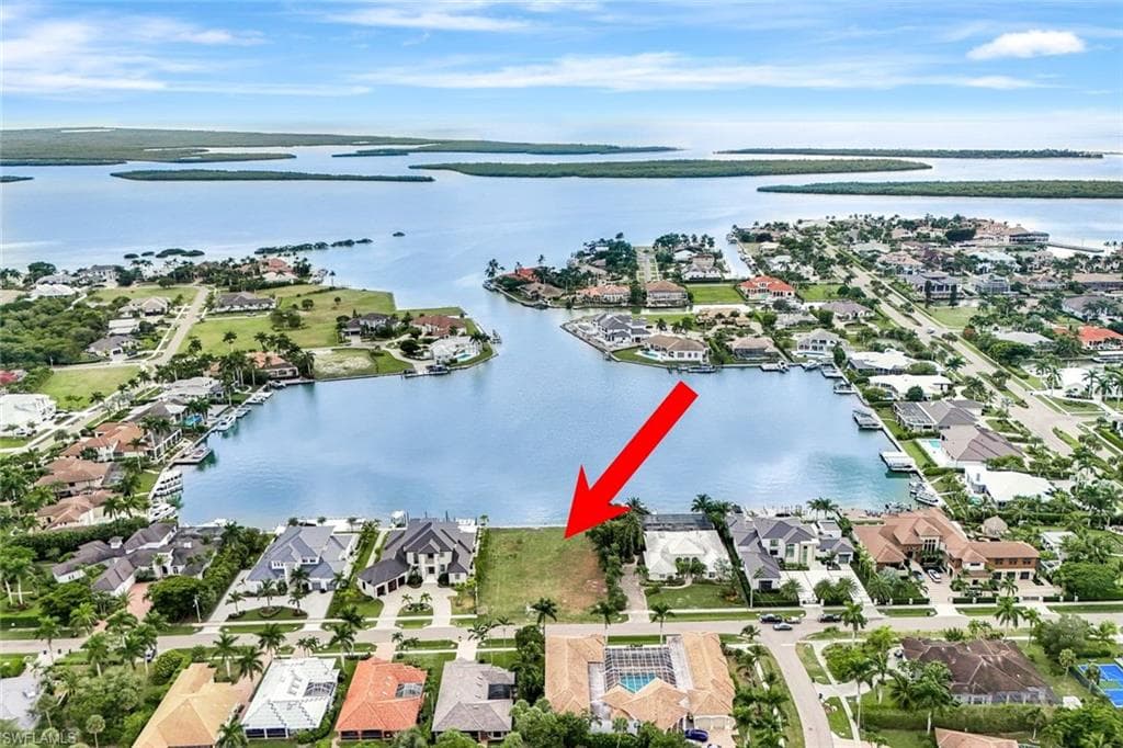 1741 Ludlow RD MARCO ISLAND, FL 34145