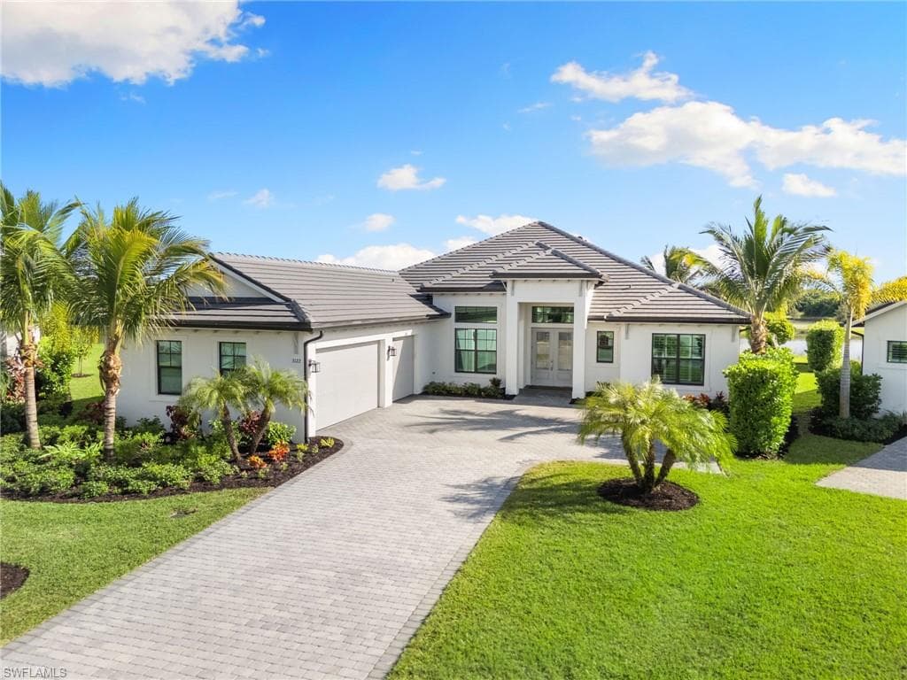 3122 Heather Glen CT NAPLES, FL 34114