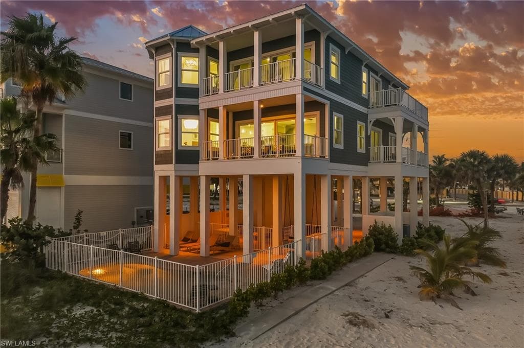 70 Avenue E FORT MYERS BEACH, FL 33931