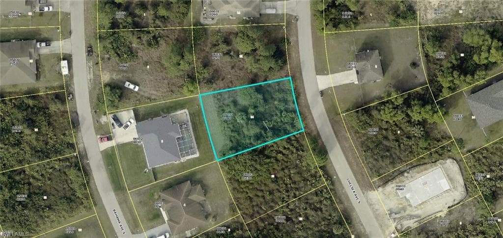 750 Chelsea AVE S LEHIGH ACRES, FL 33974
