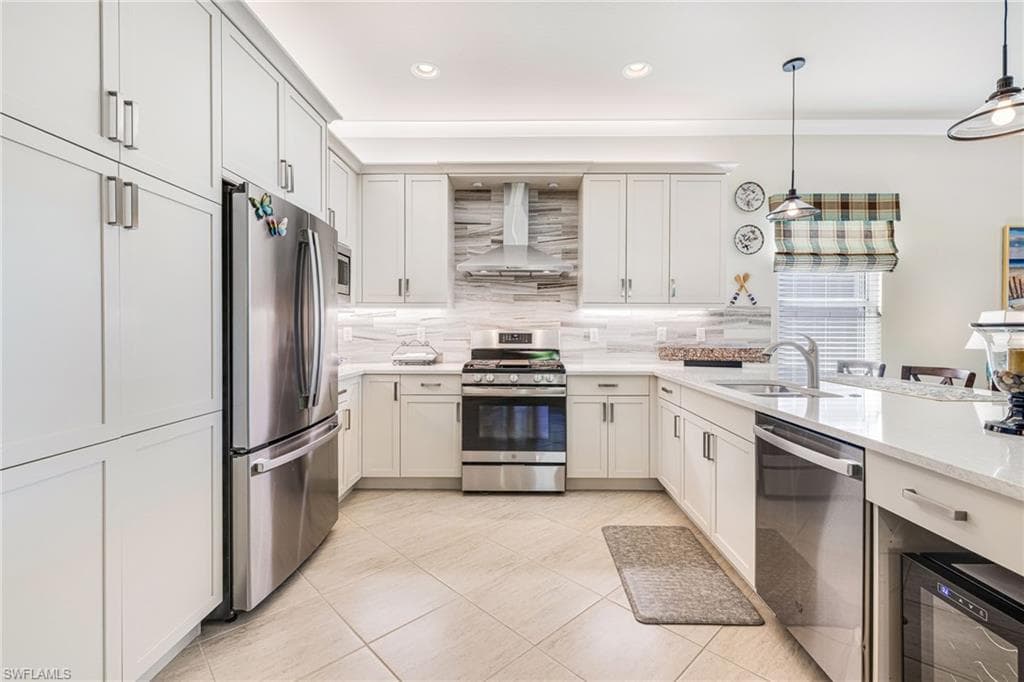 28422 Montecristo LOOP BONITA SPRINGS, FL 34135