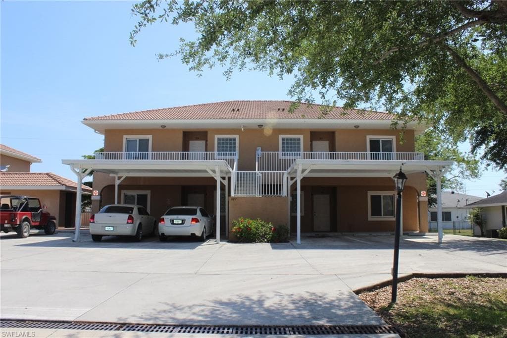 607 SE 13th PL 201 CAPE CORAL, FL 33990