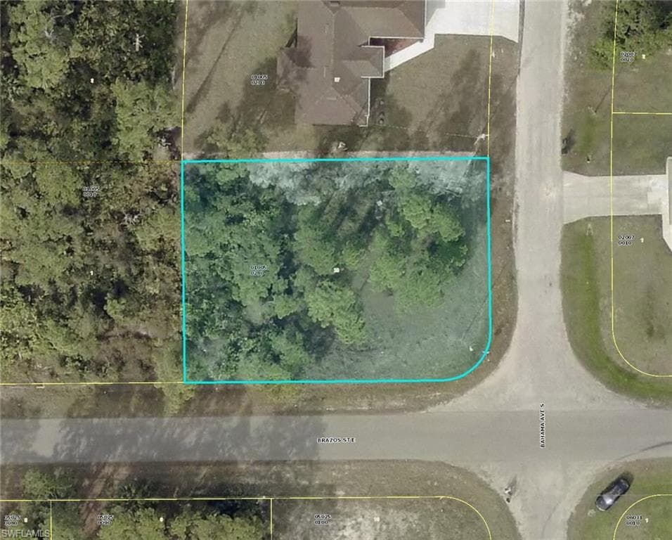 734 Bahama AVE S LEHIGH ACRES, FL 33974