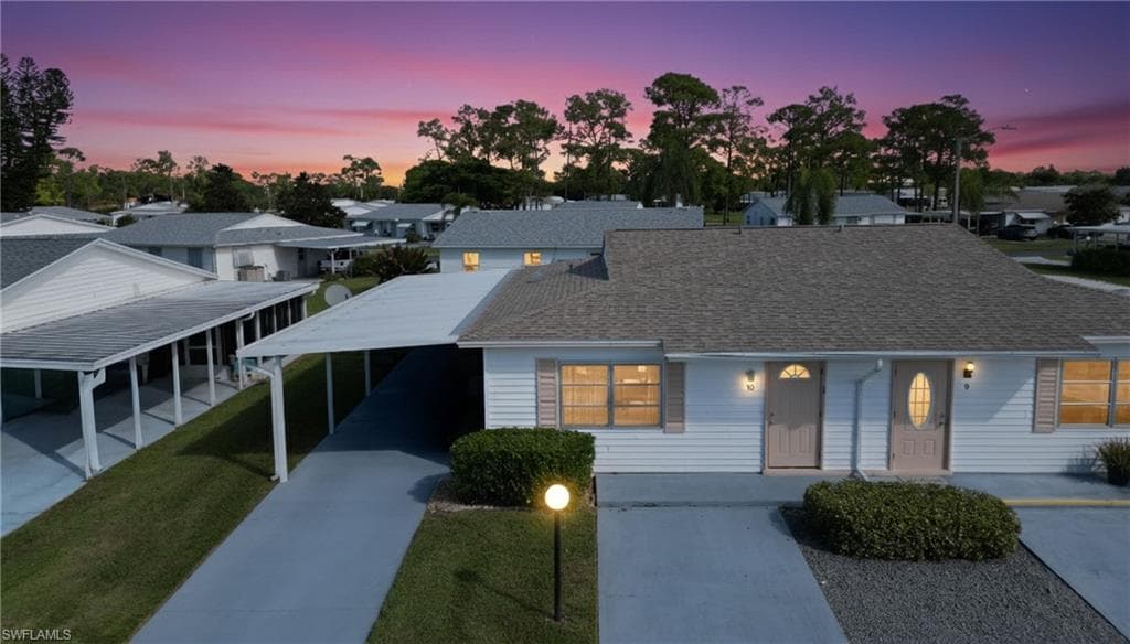 10 Dawn Flower CIR LEHIGH ACRES, FL 33936