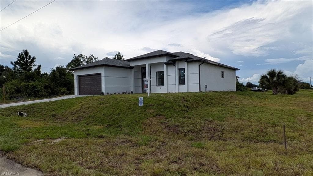 3302 E 18th ST LEHIGH ACRES, FL 33972