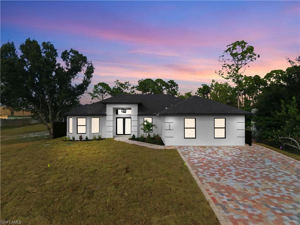 3406 25 ST SW LEHIGH ACRES, FL 33976