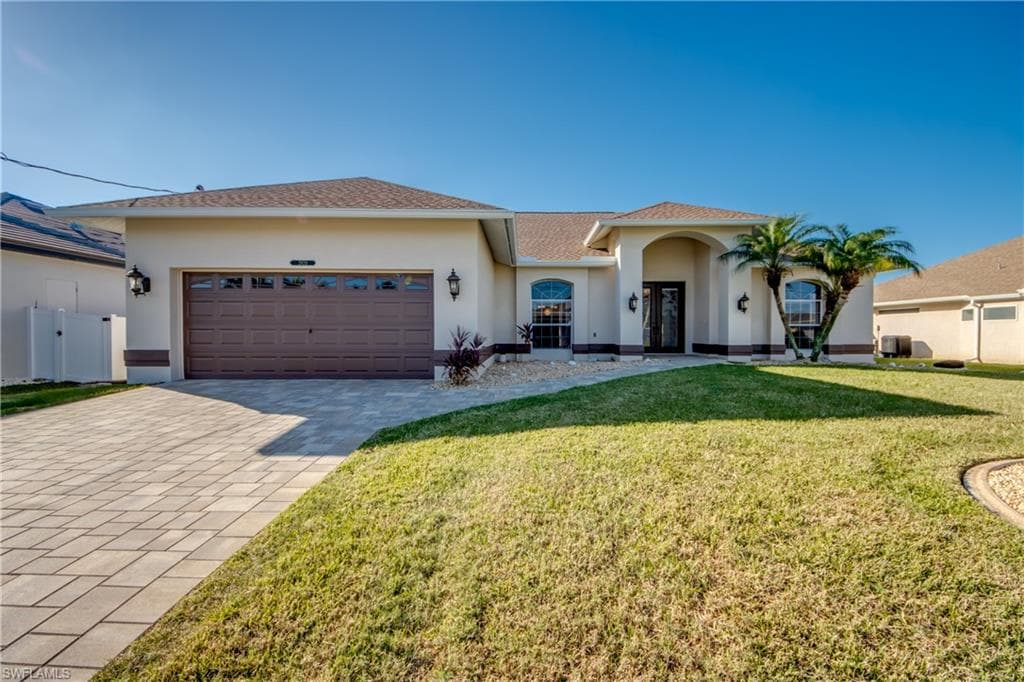 2820 SW 36th ST CAPE CORAL, FL 33914