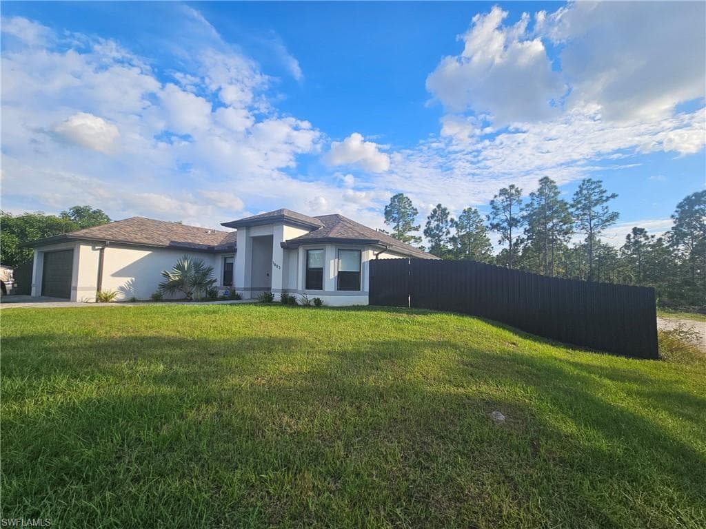 1803 W 9th ST LEHIGH ACRES, FL 33972