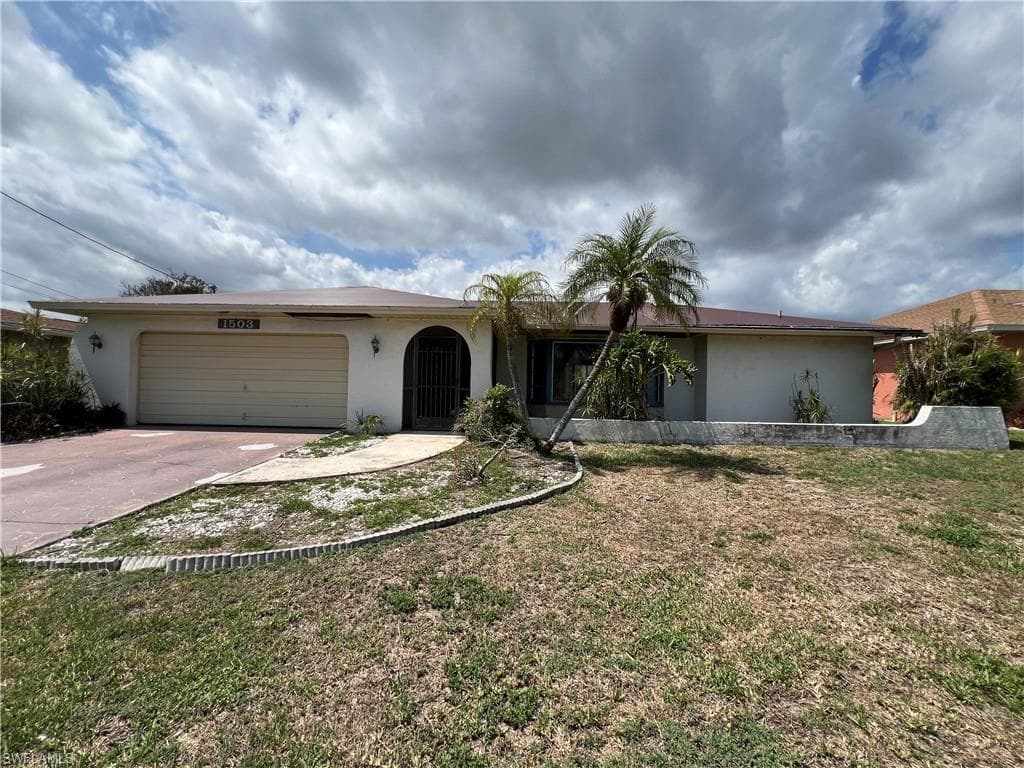 1503 SE 23rd TER CAPE CORAL, FL 33990