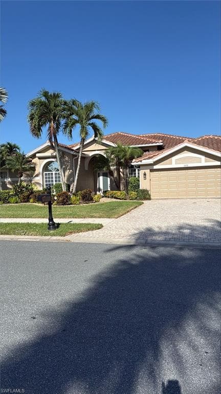 11072 Wine Palm RD FORT MYERS, FL 33966