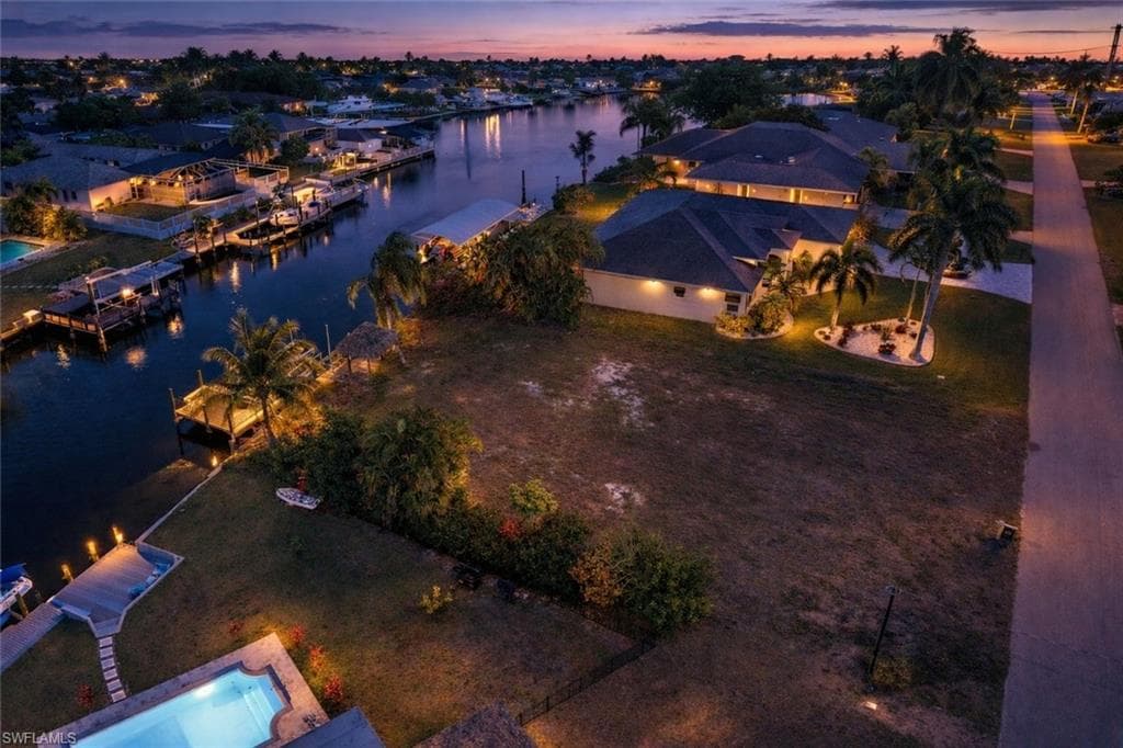 4819 SW 2nd AVE CAPE CORAL, FL 33914
