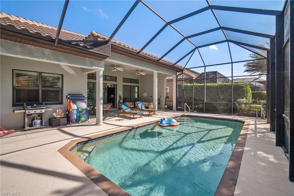 8326 Adelio LN FORT MYERS, FL 33912