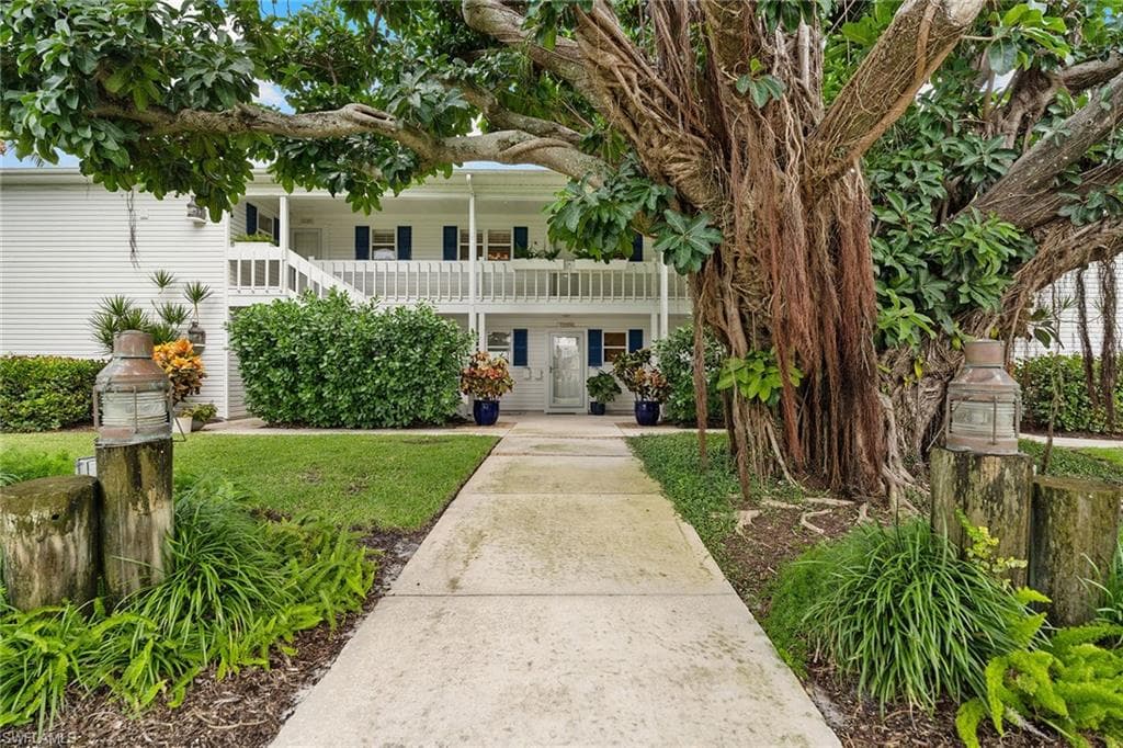 1145 4th ST S 5 NAPLES, FL 34102