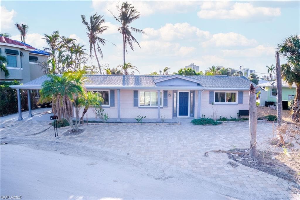 20 Sunview BLVD FORT MYERS BEACH, FL 33931