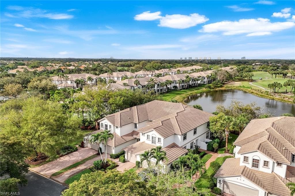 10392 Autumn Breeze DR 202 ESTERO, FL 34135