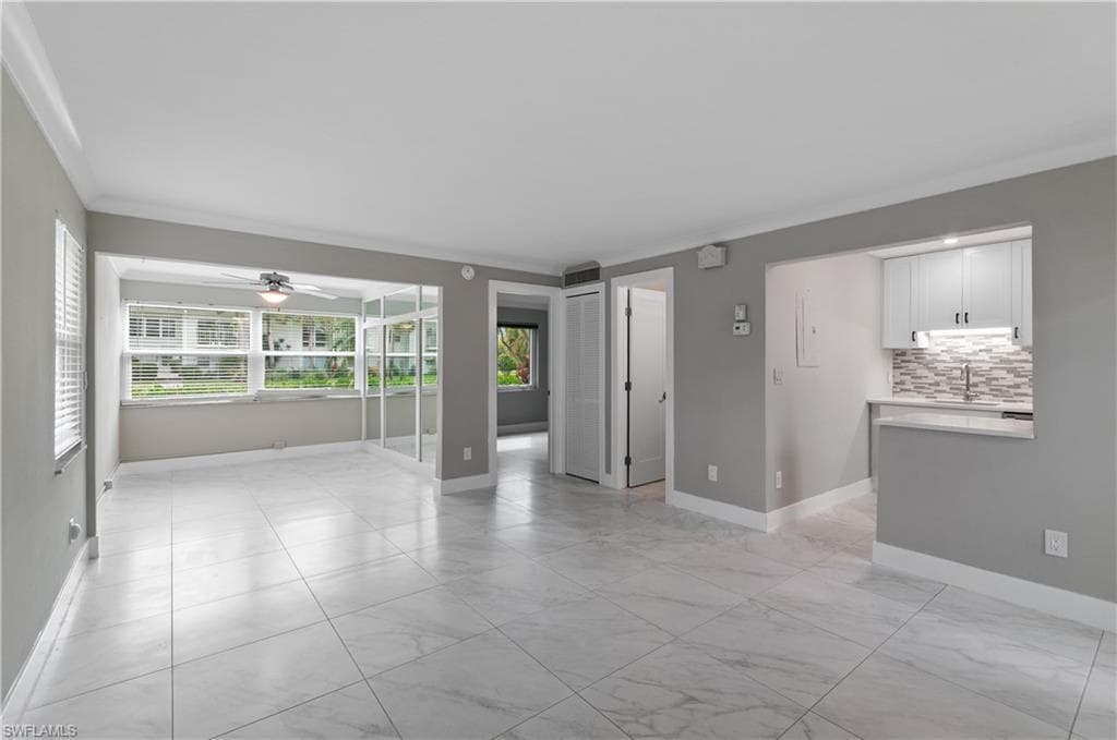 611 12th AVE S 611 NAPLES, FL 34102