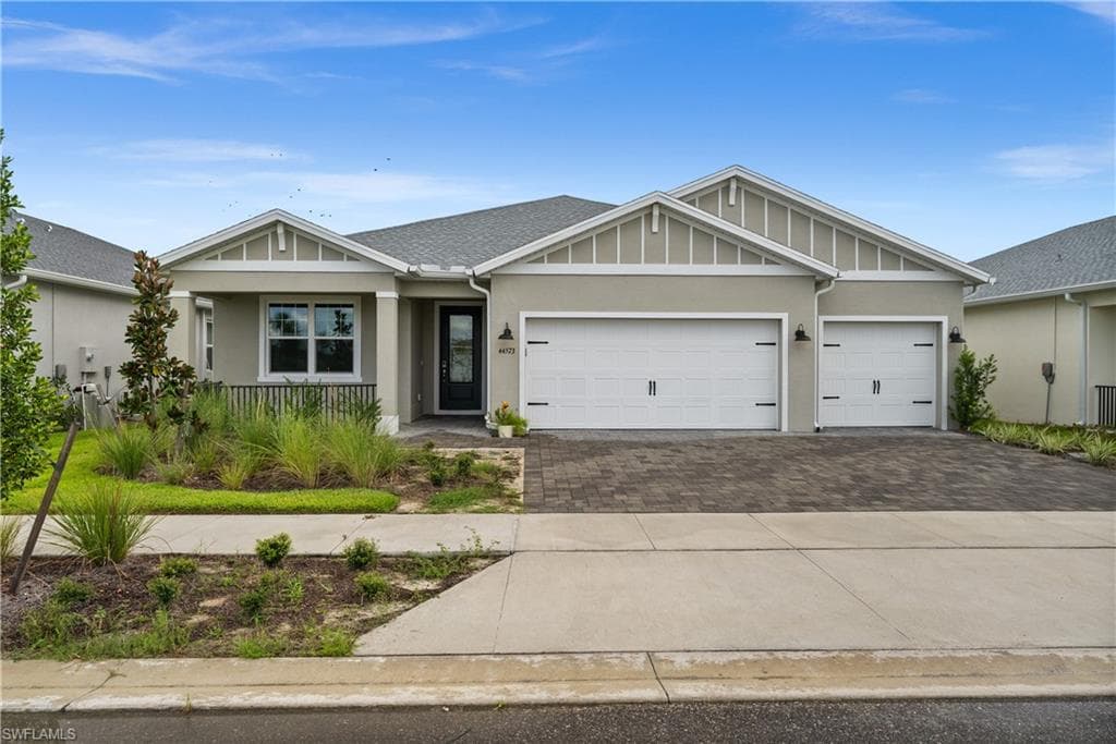 44573 Frontier DR PUNTA GORDA, FL 33982