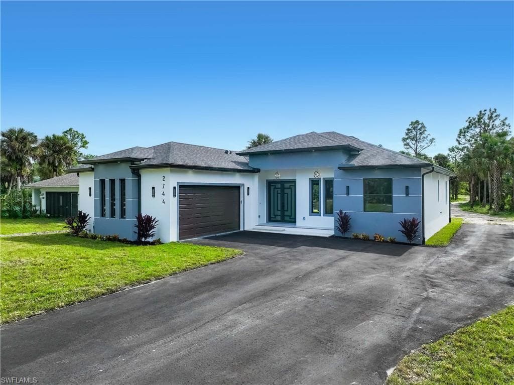 2744 8th AVE NE NAPLES, FL 34120