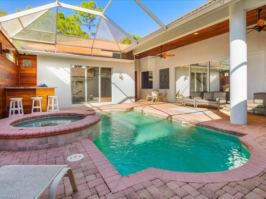 1309 Briarwood CT NAPLES, FL 34104