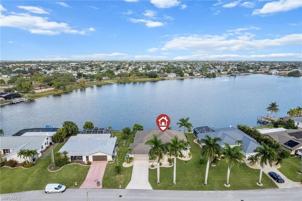 213 SE 6th ST CAPE CORAL, FL 33990