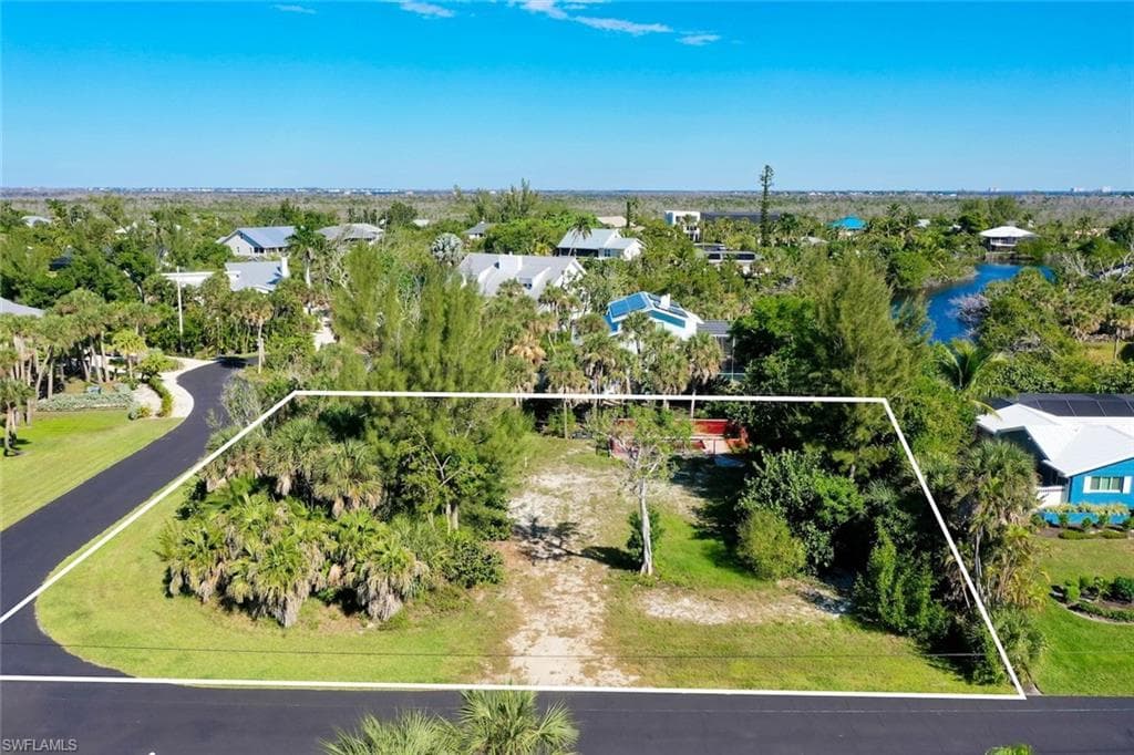 1653 Bunting LN SANIBEL, FL 33957