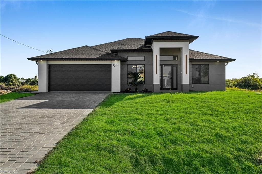 212 Lausanne AVE LEHIGH ACRES, FL 33974