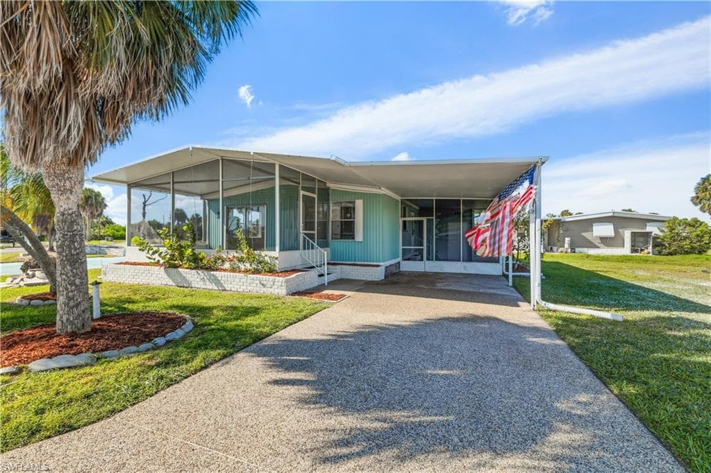 13670 Dowitcher DR FORT MYERS, FL 33908
